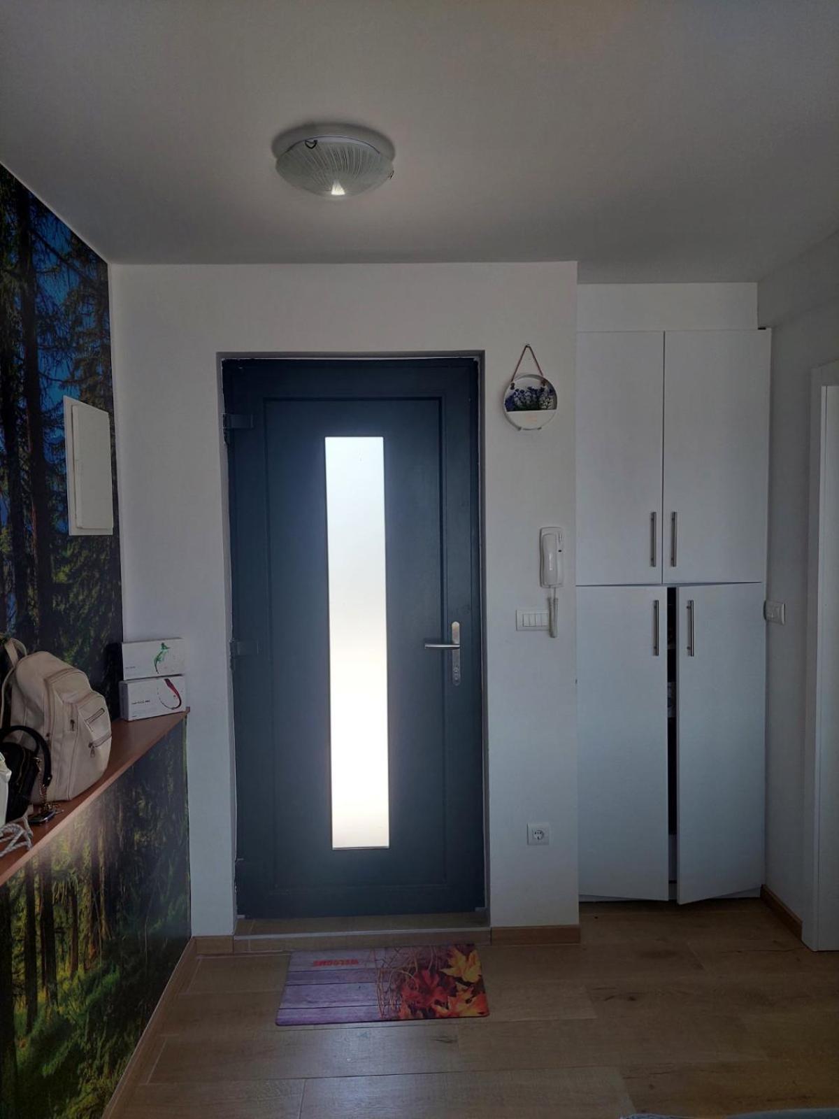Апартаменты Apartman "Aroma 1"Белашница Экстерьер фото