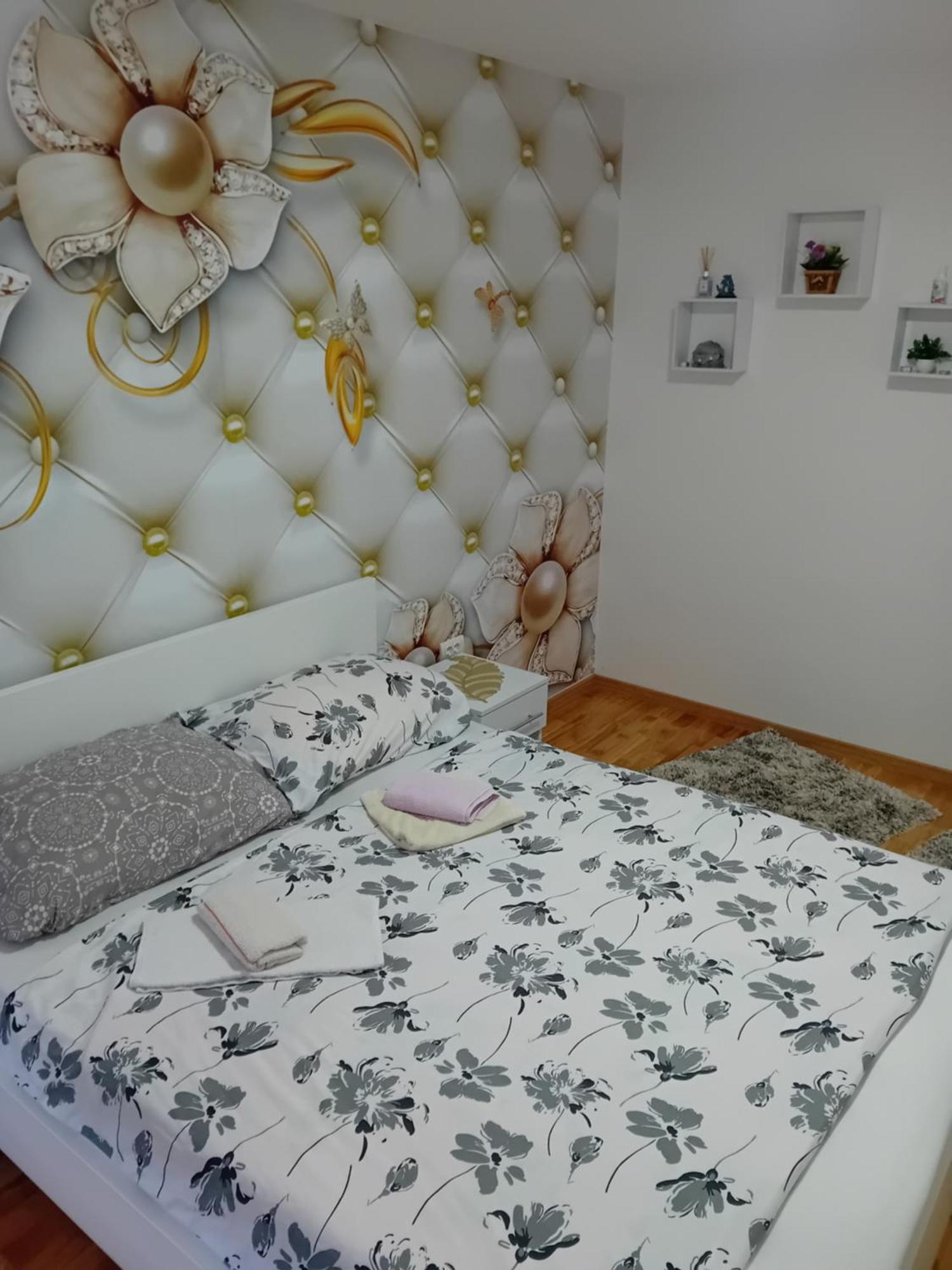 Апартаменты Apartman "Aroma 1"Белашница Экстерьер фото