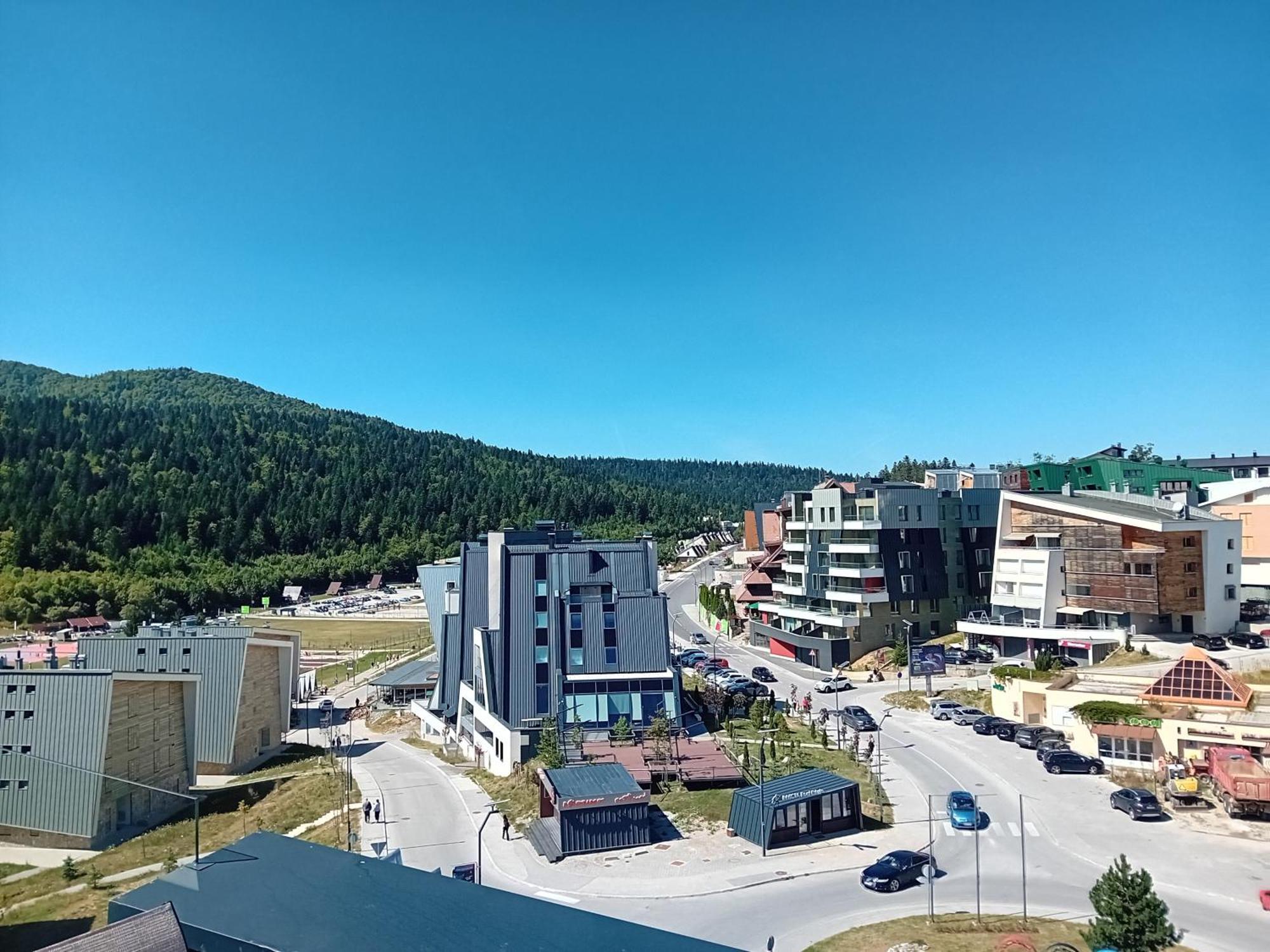Апартаменты Apartman "Aroma 1"Белашница Экстерьер фото